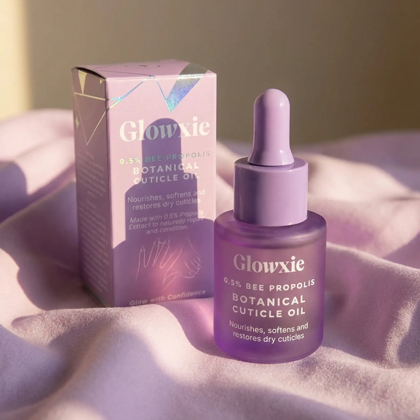 Glowxie Cuticle Oil for Nails